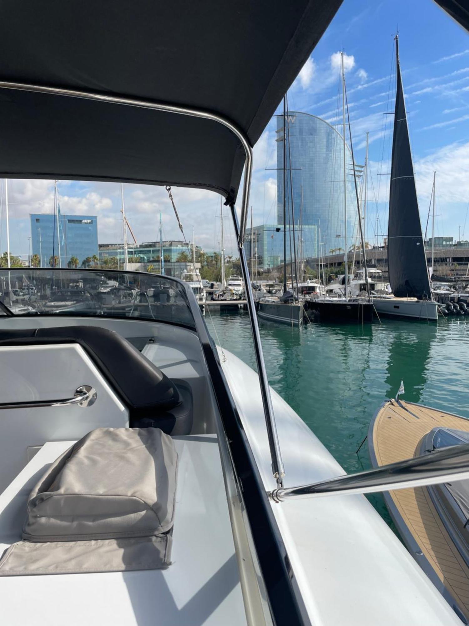 Hotel Motoryacht 21 Avec Equipage Barcelona Exterior foto